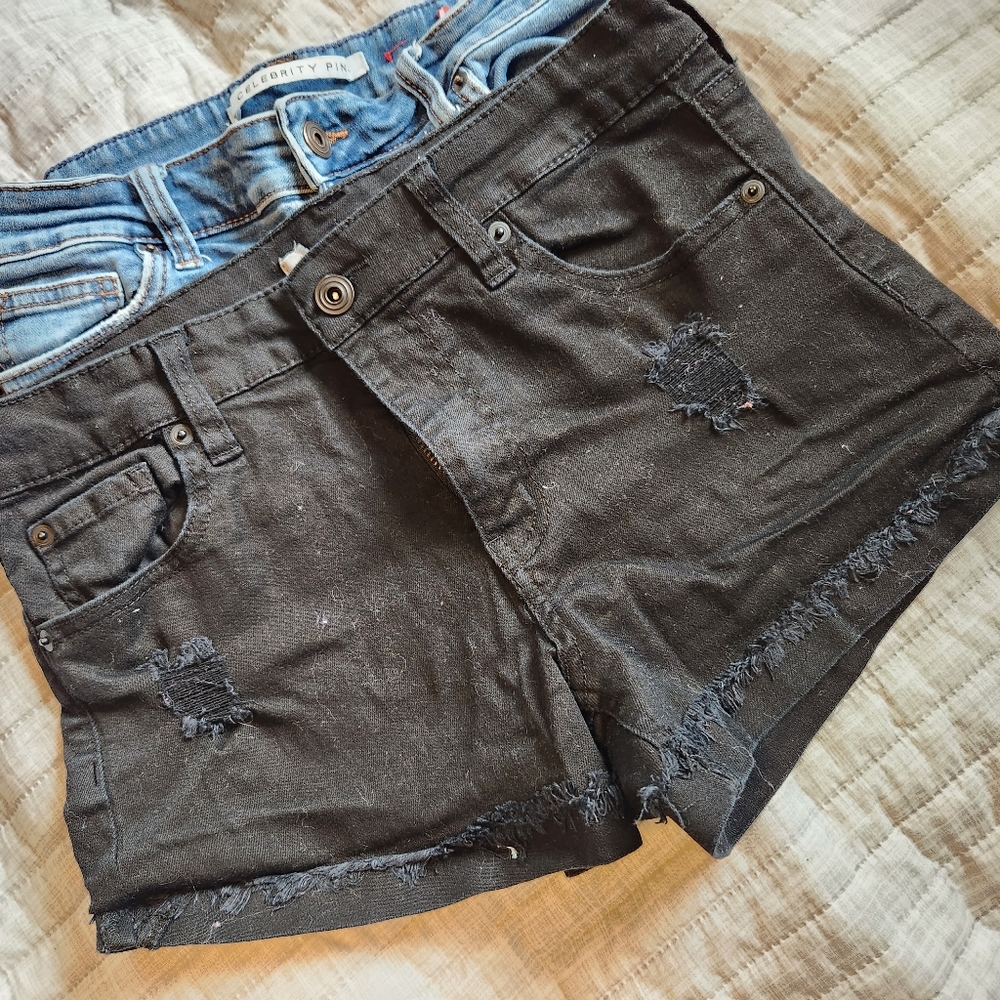 2 Pairs Celebrity Pink shorts